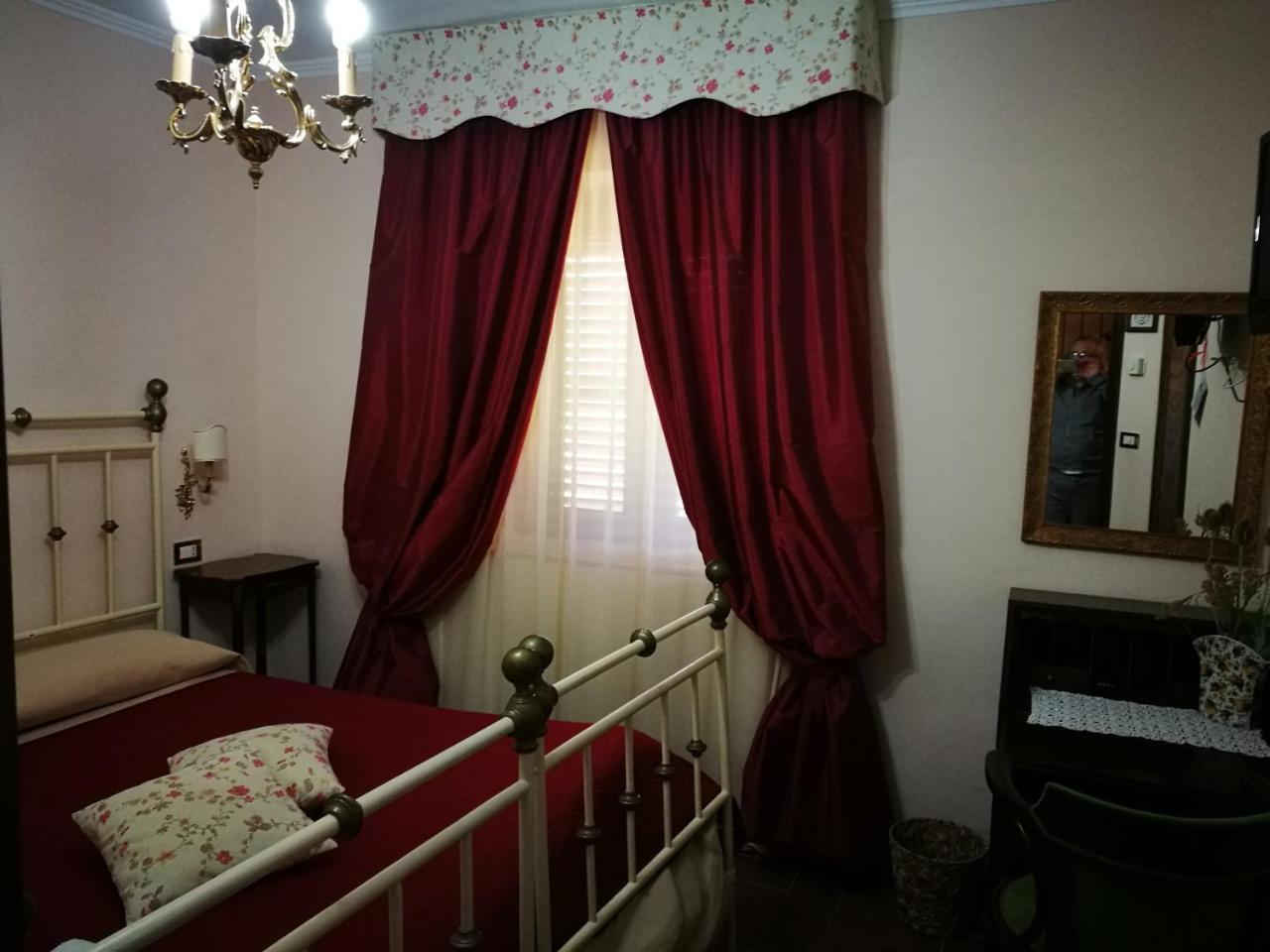 Bed and Breakfast L'Antico Ritrovo à Moliterno Extérieur photo